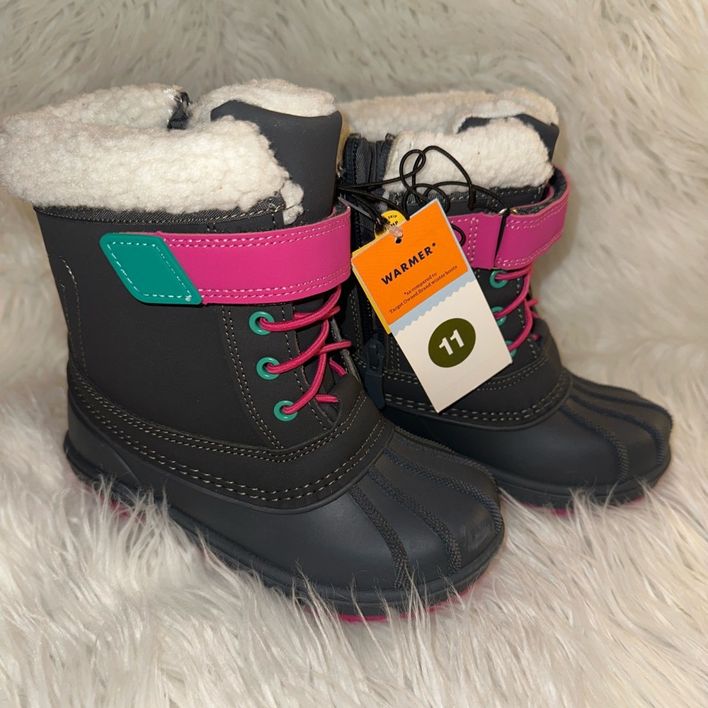 Cat & Jack waterproof insulated boot